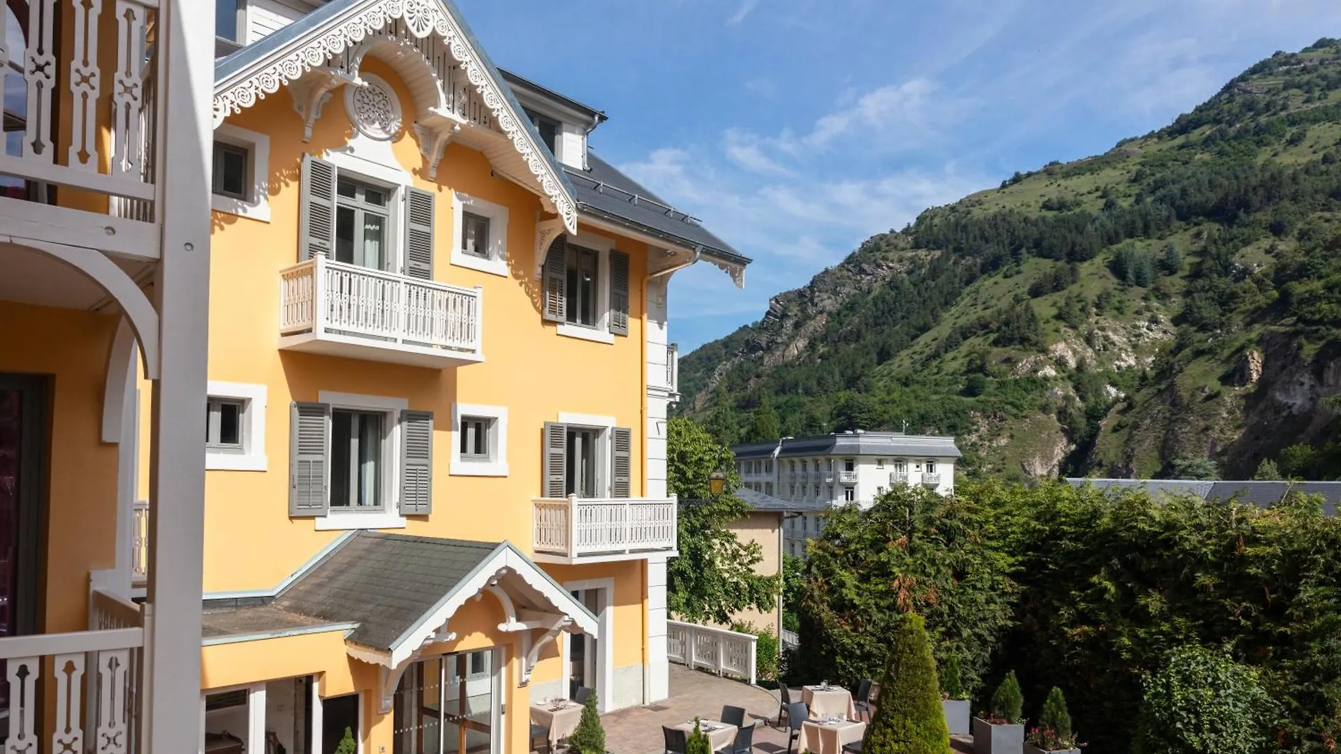 Hotel Le Belvedere Brides-les-Bains 3*,